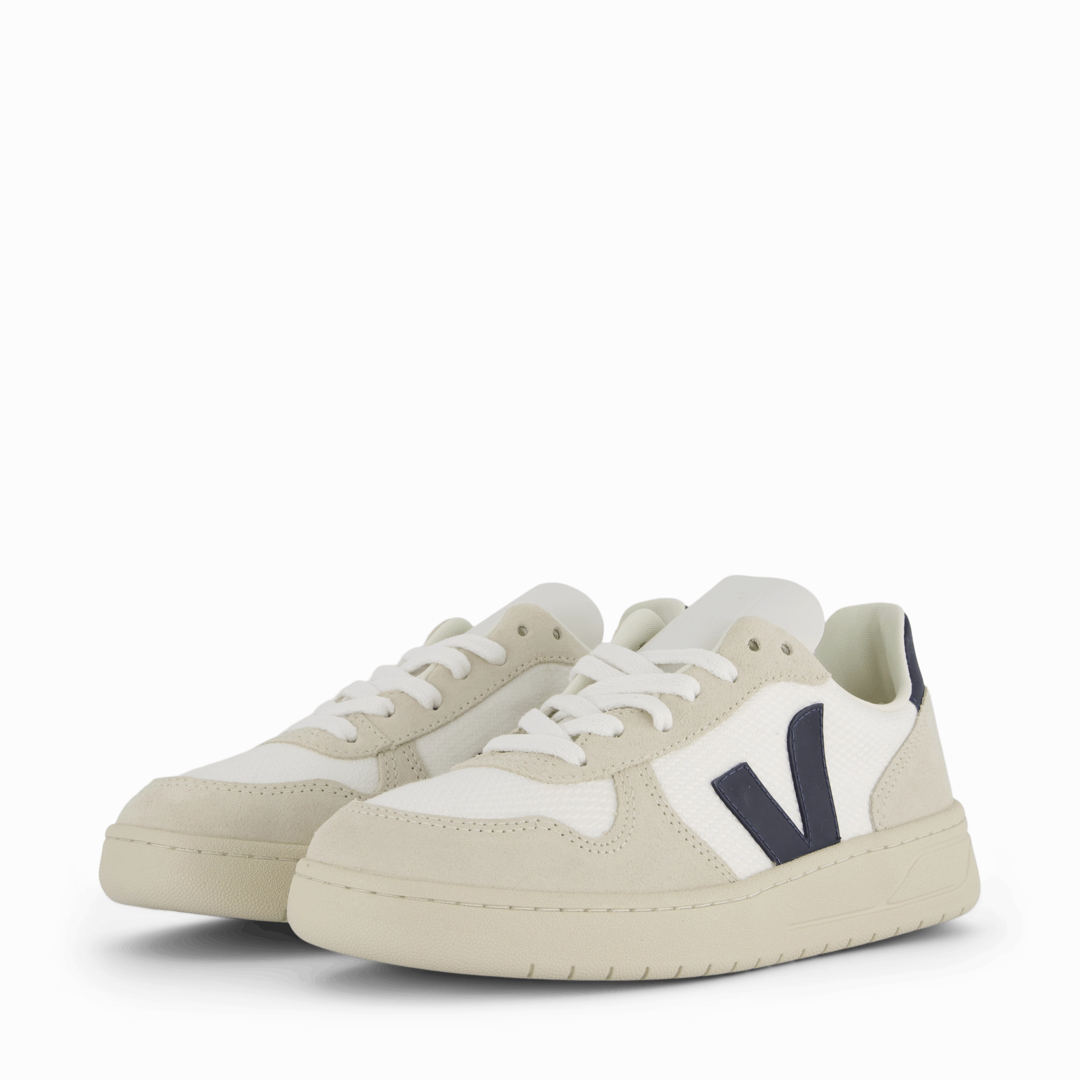 Eco Friendly Relaxed Fit Footwear V-10 White Nautico