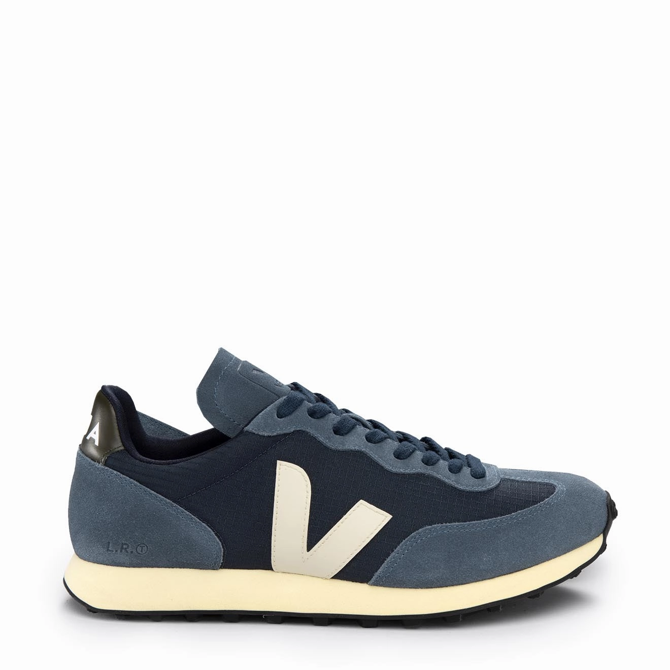 Comfortable Footwear Veja Rio Branco Nautico Pierre