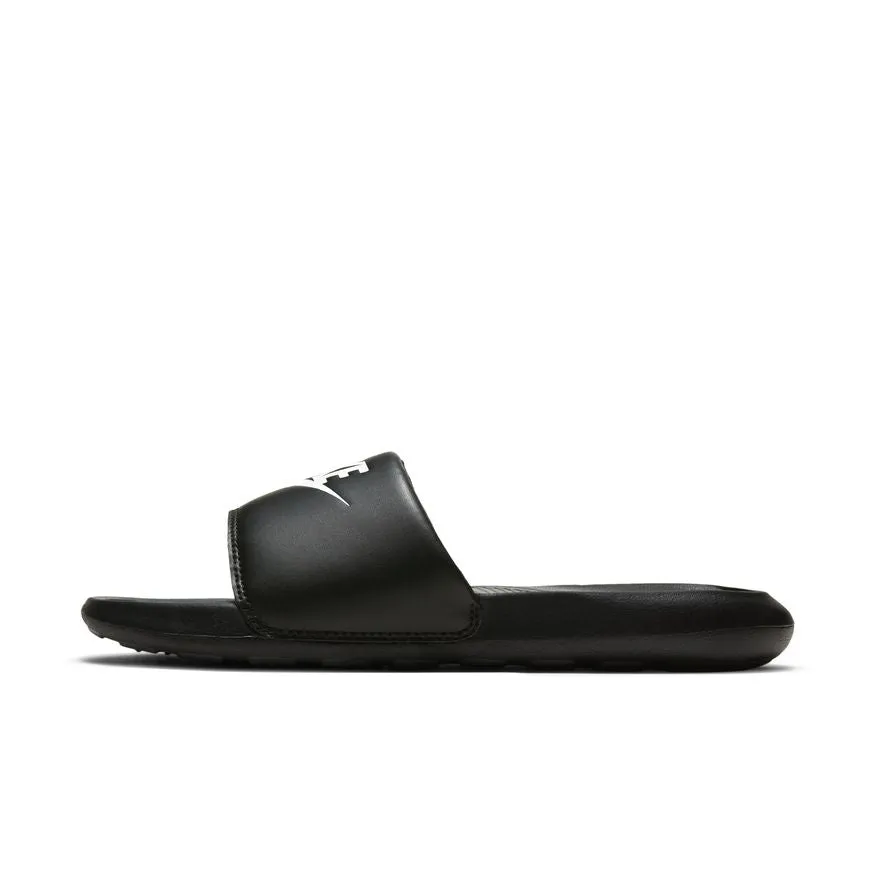 Minimal Footwear Durable W Nike Victori One Cn9677-005