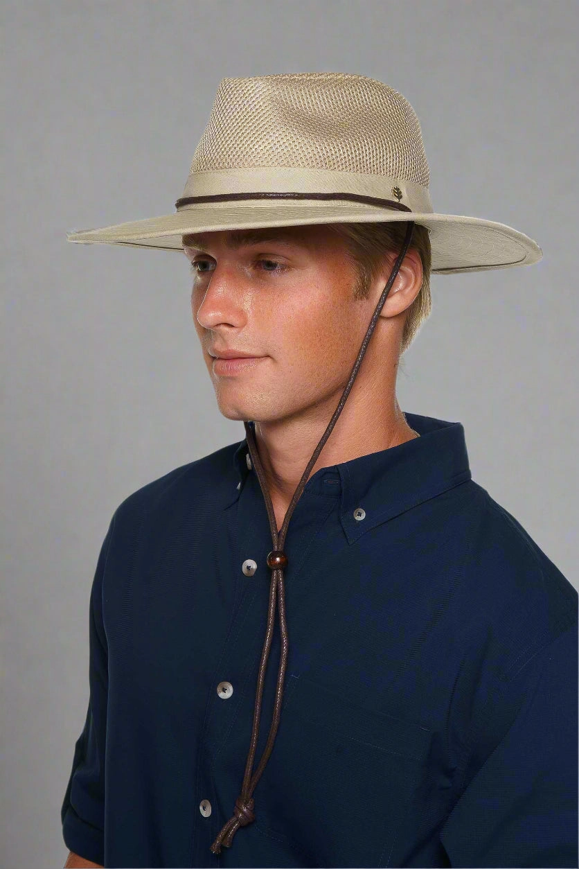 Walkabout Vented Hat Waxed Cotton | Khaki