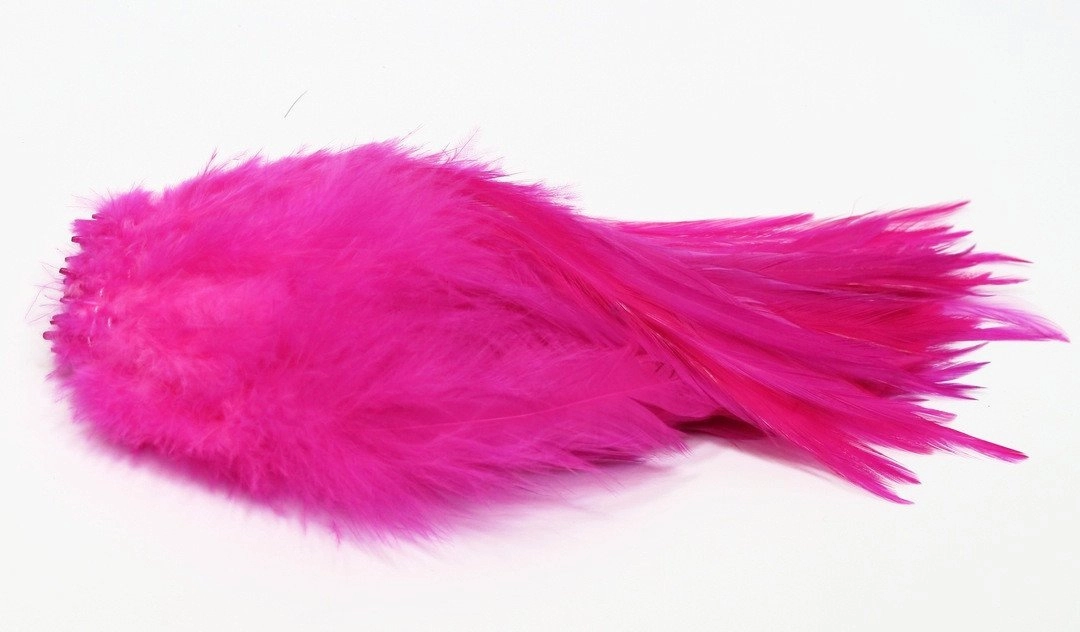 Wapsi Strung Saddle Hackle 1/4 oz. Dyed Over White
