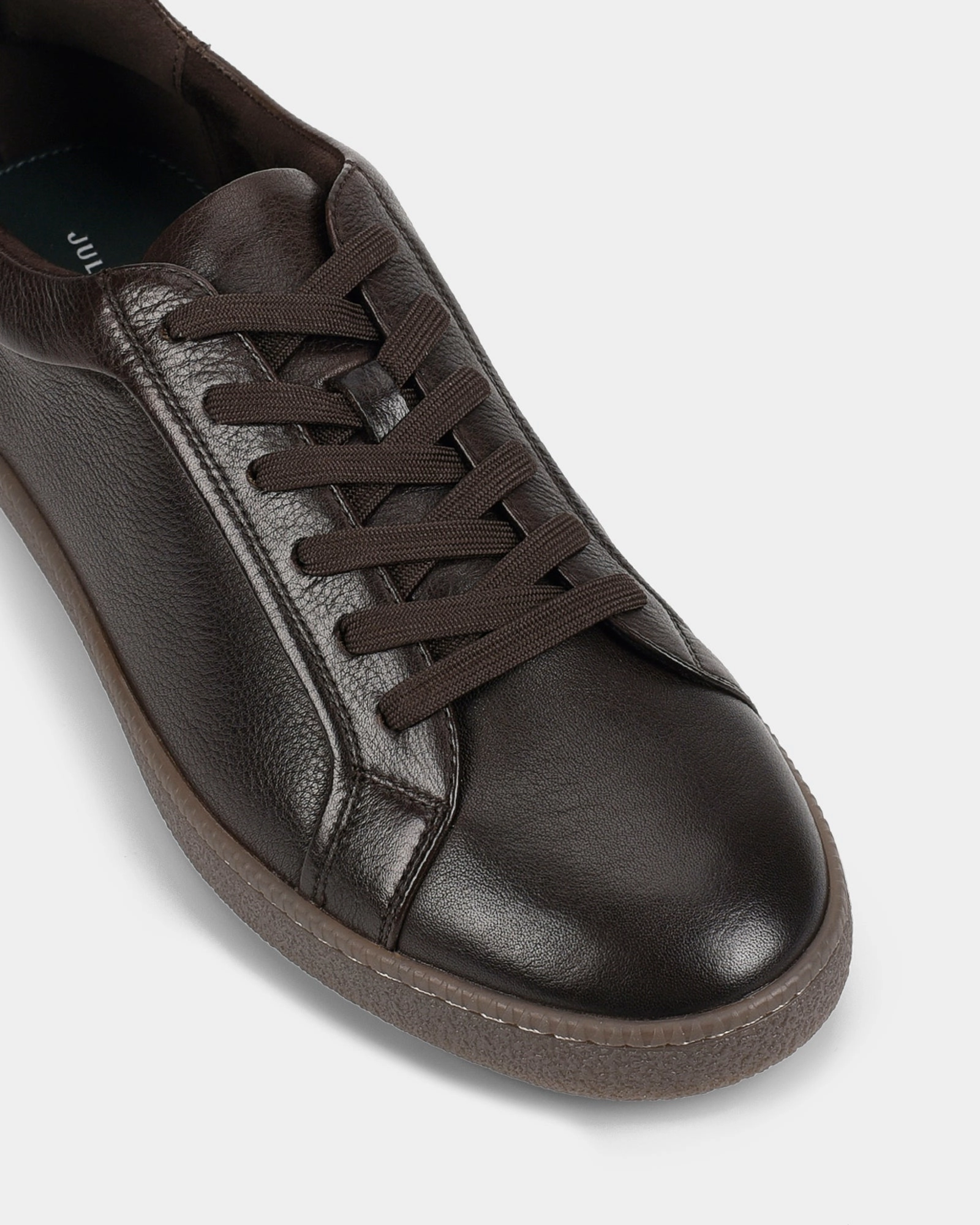 Onyx Mocha Classic Footwear