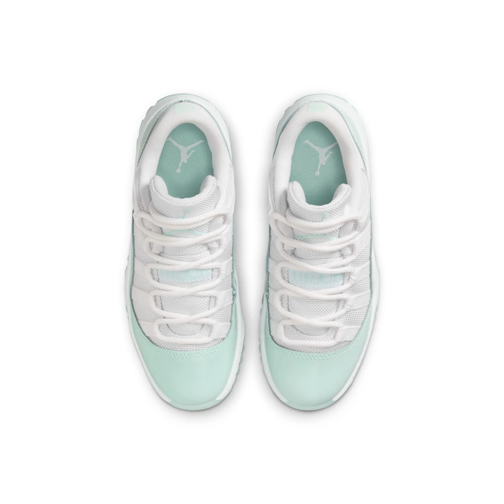 Odor Resistant Y Jordan 11 Retro Low "Igloo" 580522-103