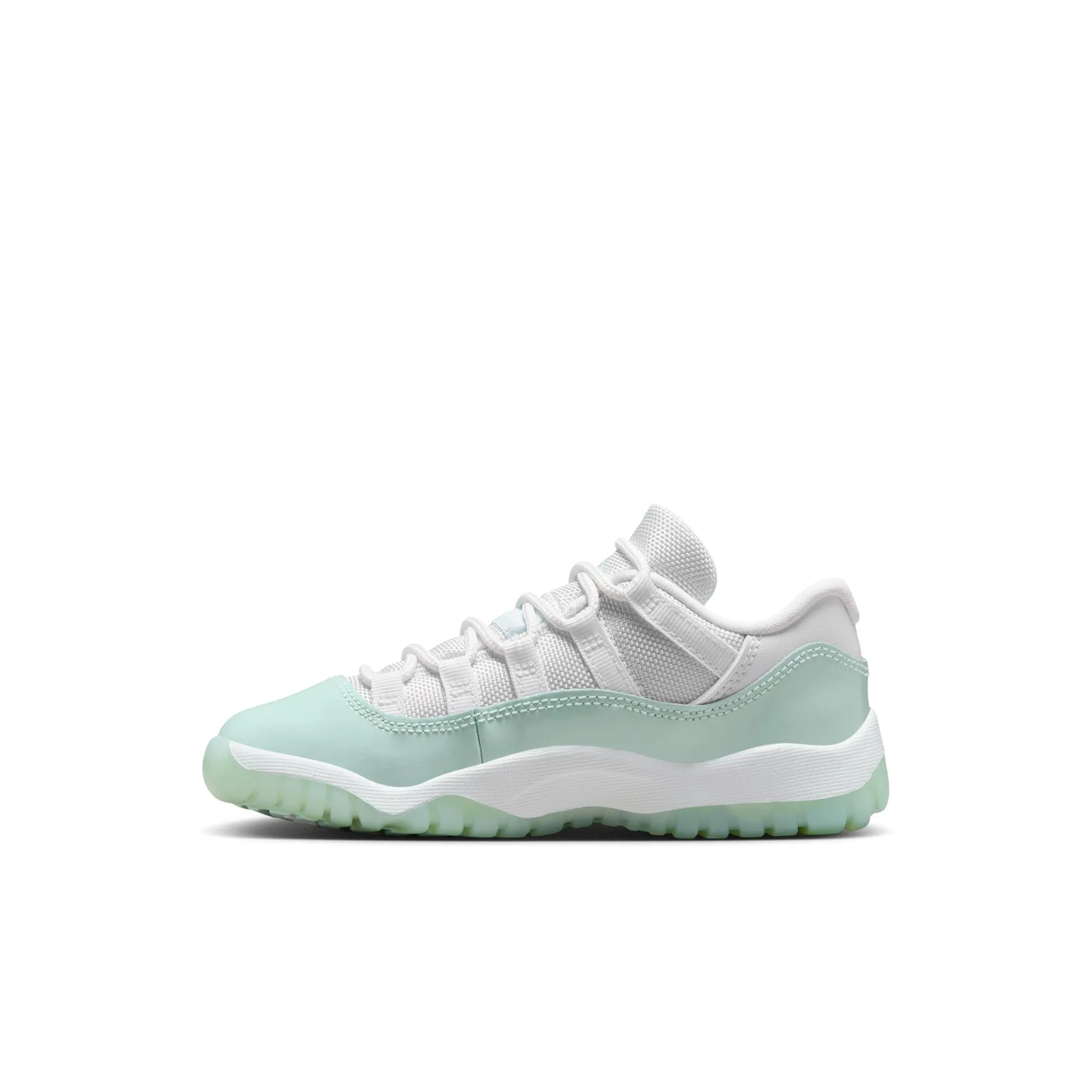 Water Resistant Premium Comfort Y Jordan 11 Retro Low "Igloo" 580522-103