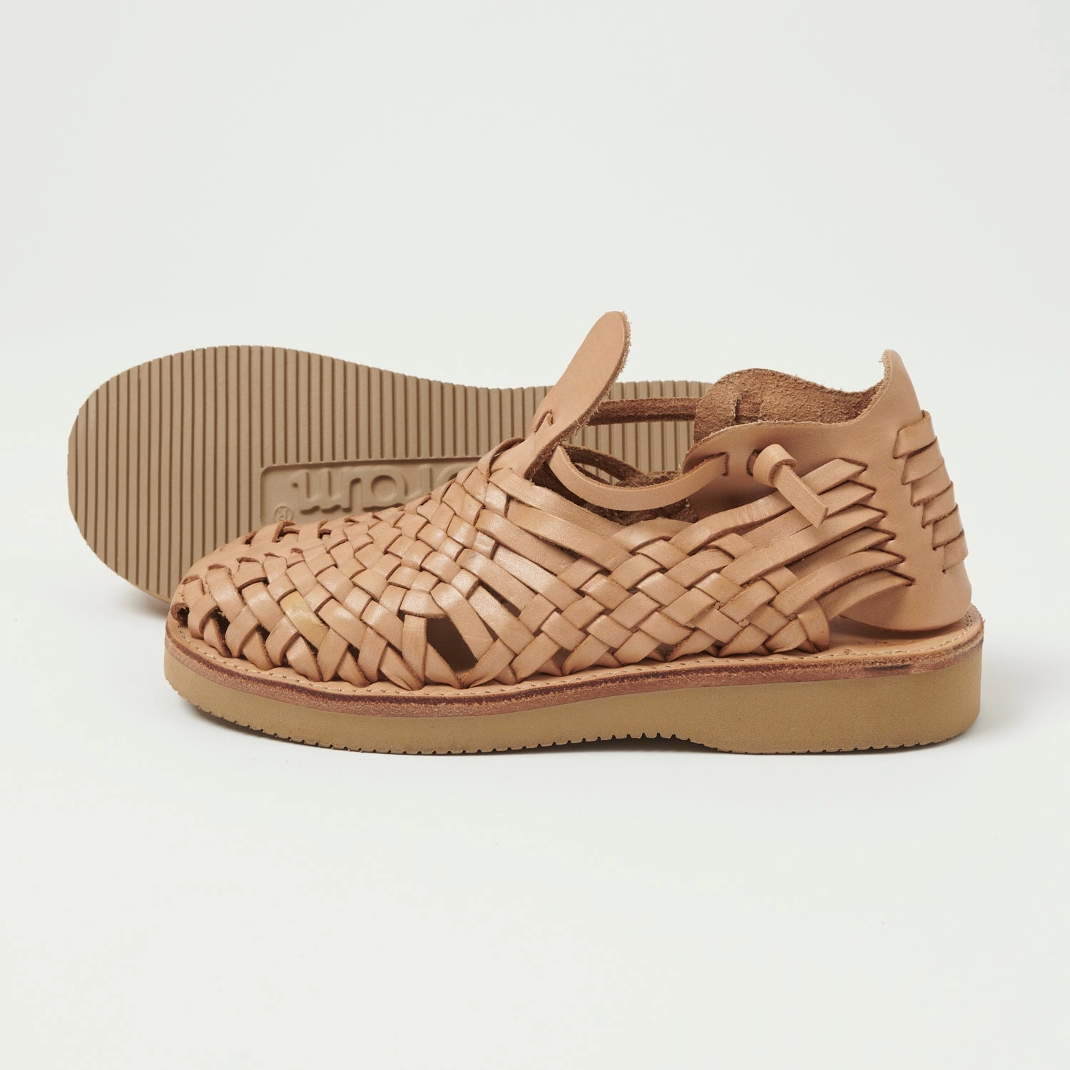 Yuketen Cruz Sandal - Natural All Day Comfort